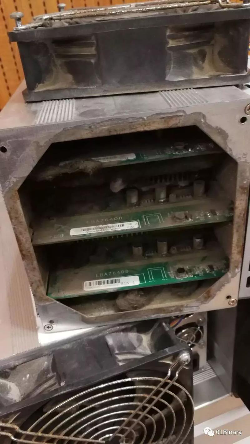Versatile mining rig setup for various cryptocurrencies